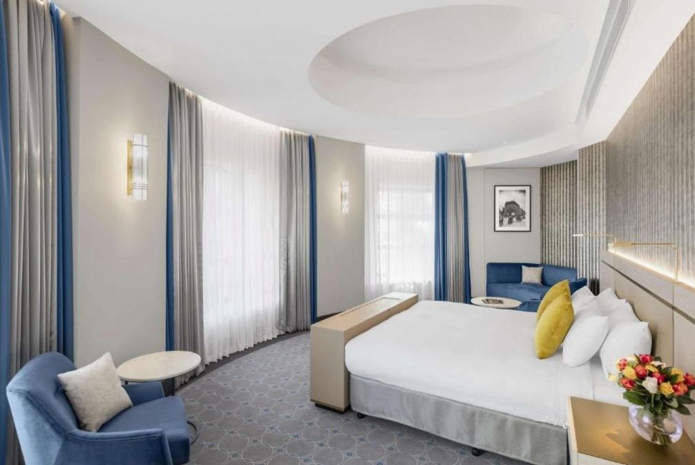 Junior suite with separate sitting area and sophisticated Scandinavian design